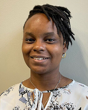 Headshot of Kat Scott