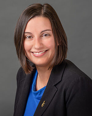 Headshot of Rachel Harding